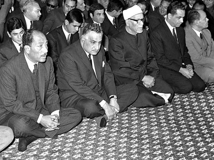 Nasser, Sadat e lo shaykh al-Azhar al-Fahham.jpg